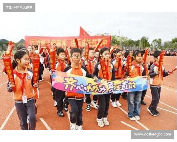 球赛场上激情四溢 各队争锋拼搏 展现竞技风采与团队协作的魅力 球赛场上激情四溢 各队争锋拼搏 展现竞技风采与团队协作的魅力